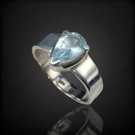 Akvamarin ezüst gyűrű