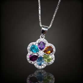   Ametiszt, citrin, olivin, topáz, gránát, apatit ezüst medál