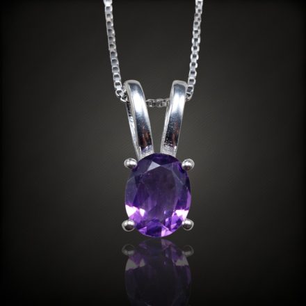 Ametiszt ezüst medál
