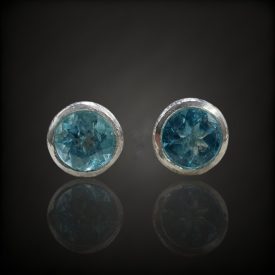 Apatit ezüst fülbevaló