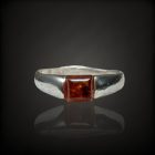 Borostyán ezüst gyűrű