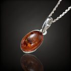 Borostyán ezüst medál