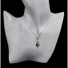 Borostyán ezüst medál