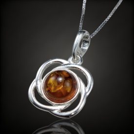 Borostyán ezüst medál