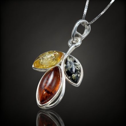 Borostyán ezüst medál