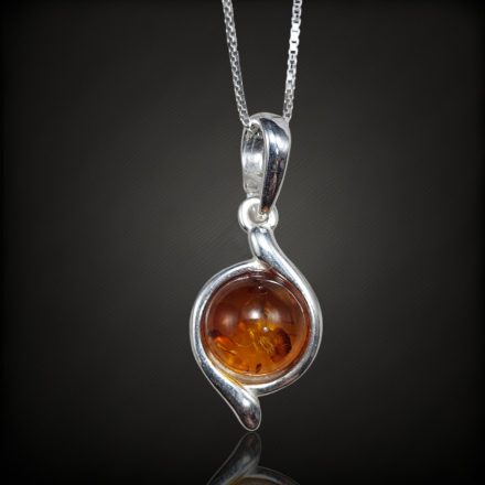 Borostyán ezüst medál