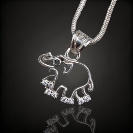 Elefánt ezüst medál