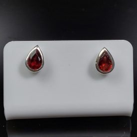 Gránát ezüst fülbevaló