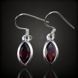 Gránát ezüst fülbevaló