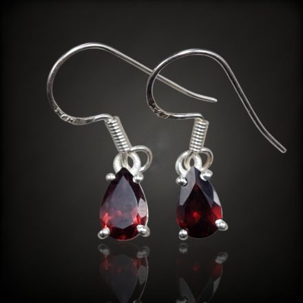 Gránát ezüst fülbevaló