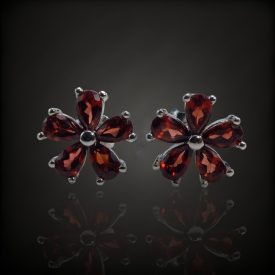 Gránát ezüst fülbevaló