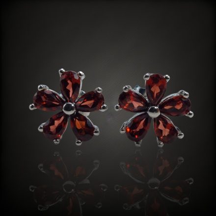 Gránát ezüst fülbevaló