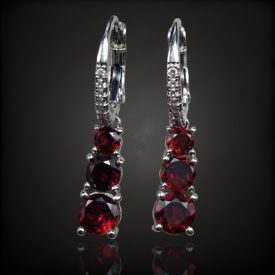 Gránát ezüst fülbevaló