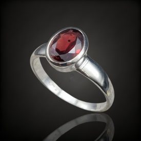 Gránát ezüst gyűrű