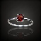 Gránát ezüst gyűrű