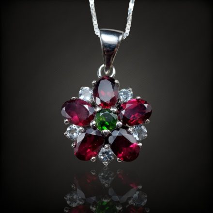 Gránát ezüst medál