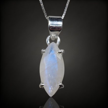 Holdkő ezüst medál