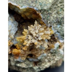 Kalcedon - Gyöngyöstarján