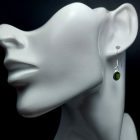 Króm-diopszid ezüst fülbevaló