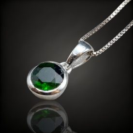 Króm-diopszid ezüst medál