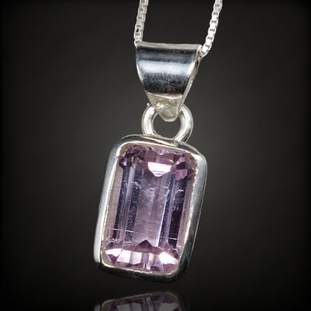 Kunzit ezüst medál