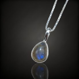 Labradorit ezüst medál