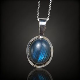 Labradorit ezüst medál