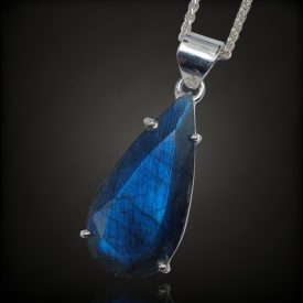 Labradorit ezüst medál