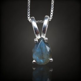 Labradorit ezüst medál