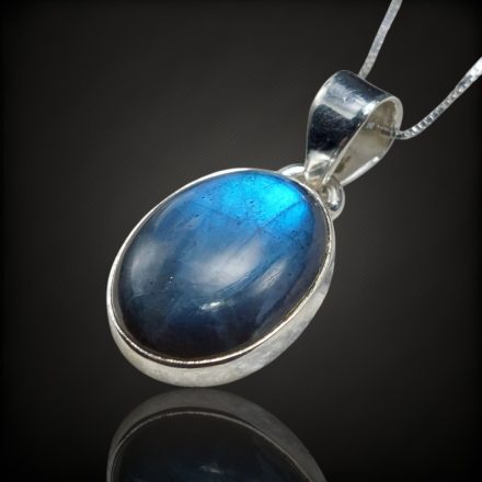 Labradorit ezüst medál