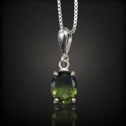 Moldavit ezüst medál