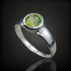 Olivin ezüst gyűrű