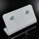 Smaragd ezüst fülbevaló