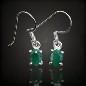 Smaragd ezüst fülbevaló