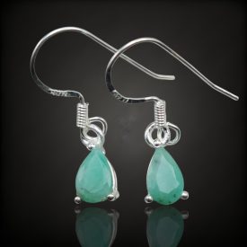 Smaragd ezüst fülbevaló