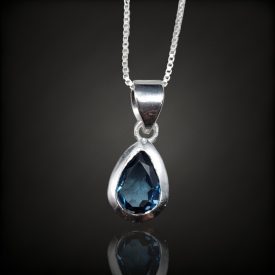 Topáz ezüst medál