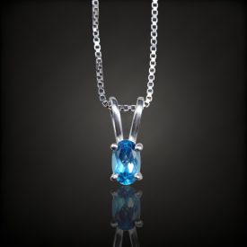 Topáz ezüst medál